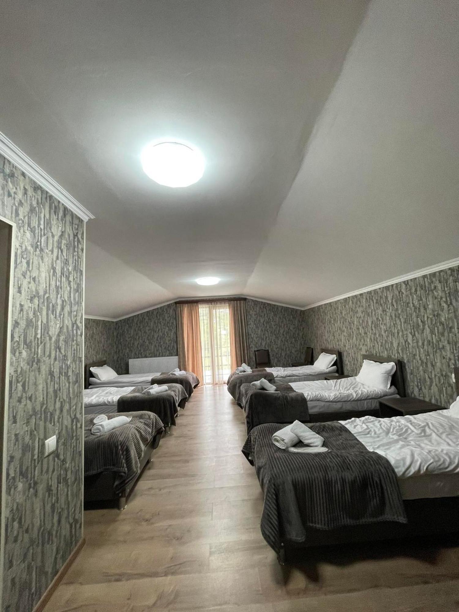 Hotel Shina Kazbegi Ngoại thất bức ảnh