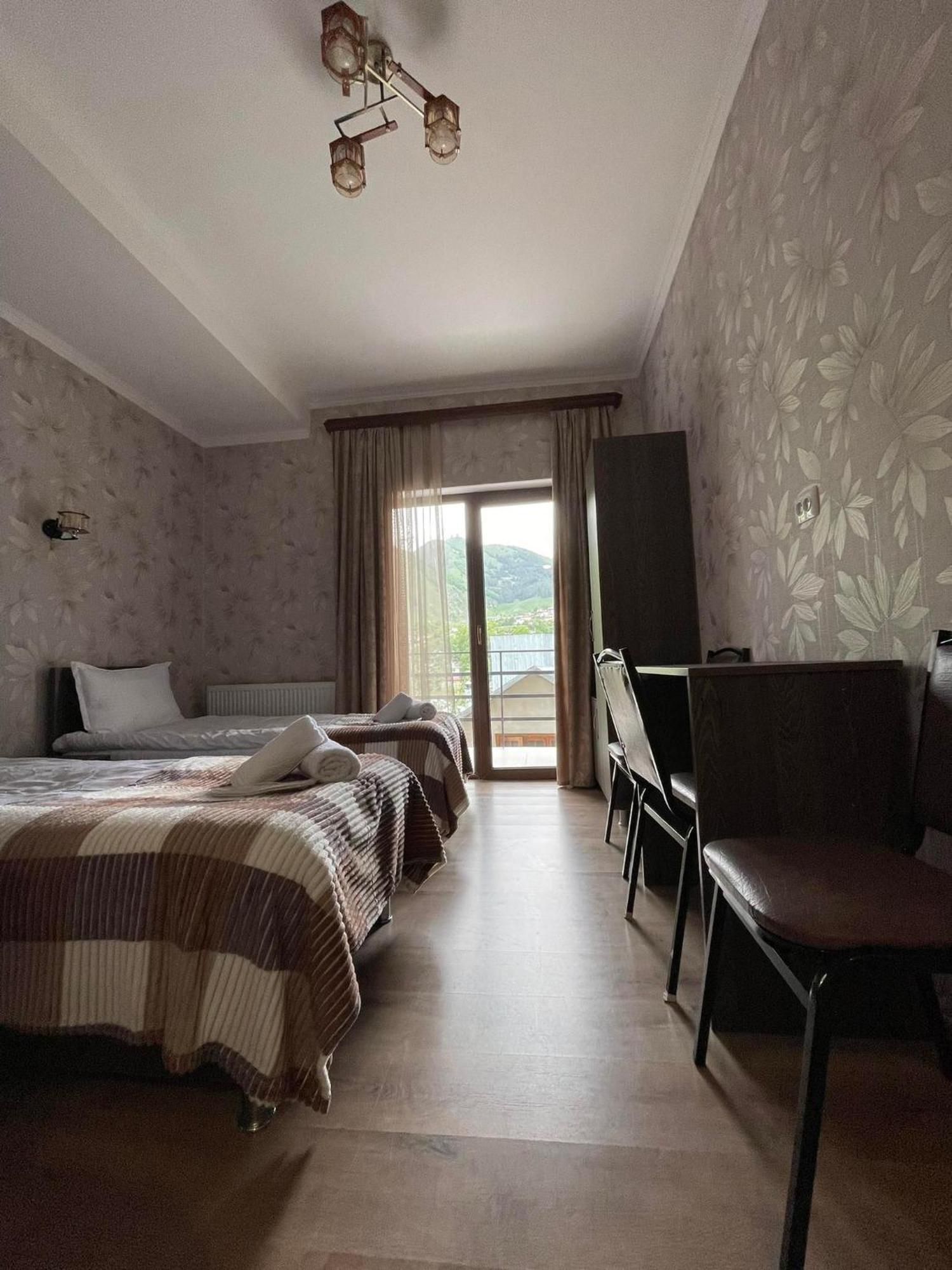 Hotel Shina Kazbegi Ngoại thất bức ảnh